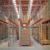 Tsav hauv Tsav Los Ntawm Racking System rau Warehouse